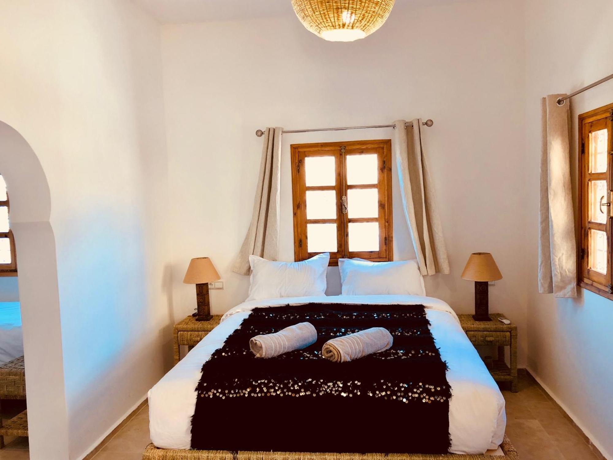 Kasbah Isfoula And Spa Ait Benhaddou Habitación foto