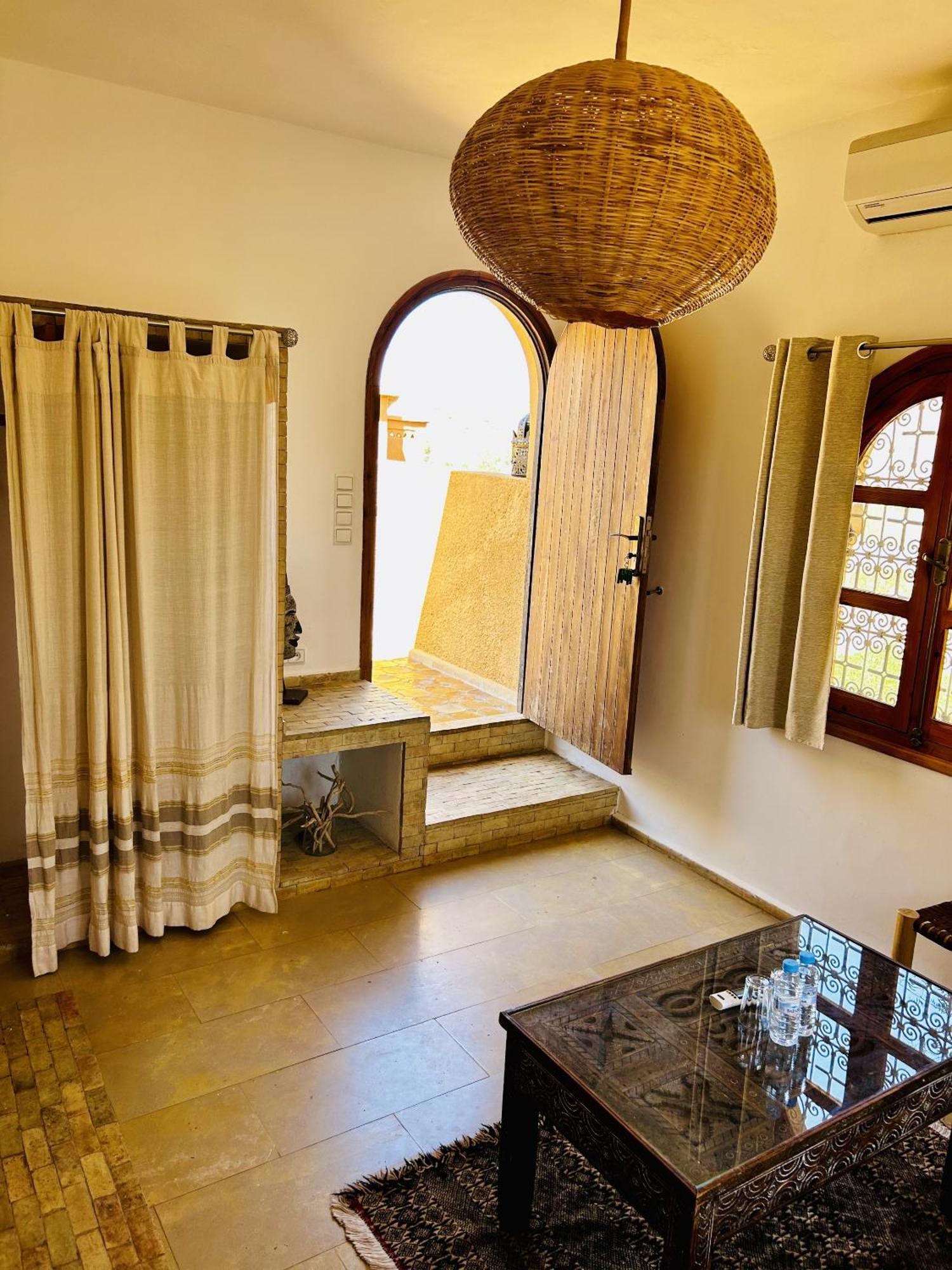 Kasbah Isfoula And Spa Ait Benhaddou Habitación foto